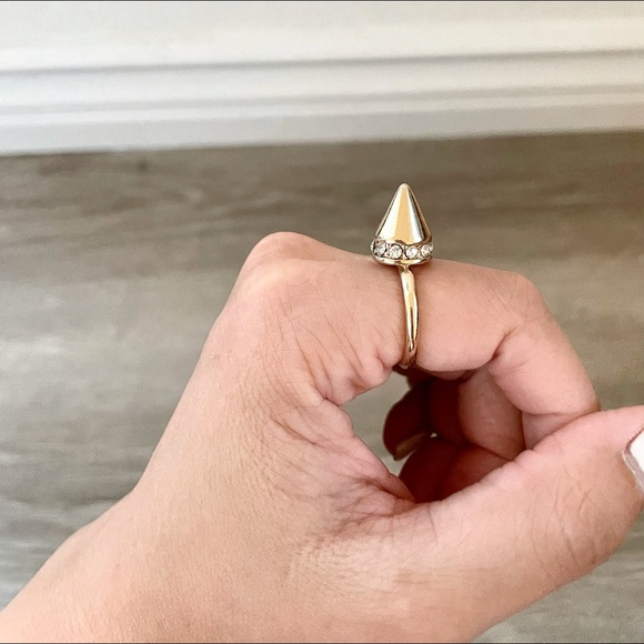 Gold rhinestone point ring 6/6.5 - Picture 2 of 5
